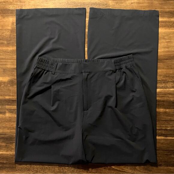 Alo Yoga High Waist Pursuit Trouser Women’s Large Wide Leg Pleated Black Pants - Picture 4 of 16